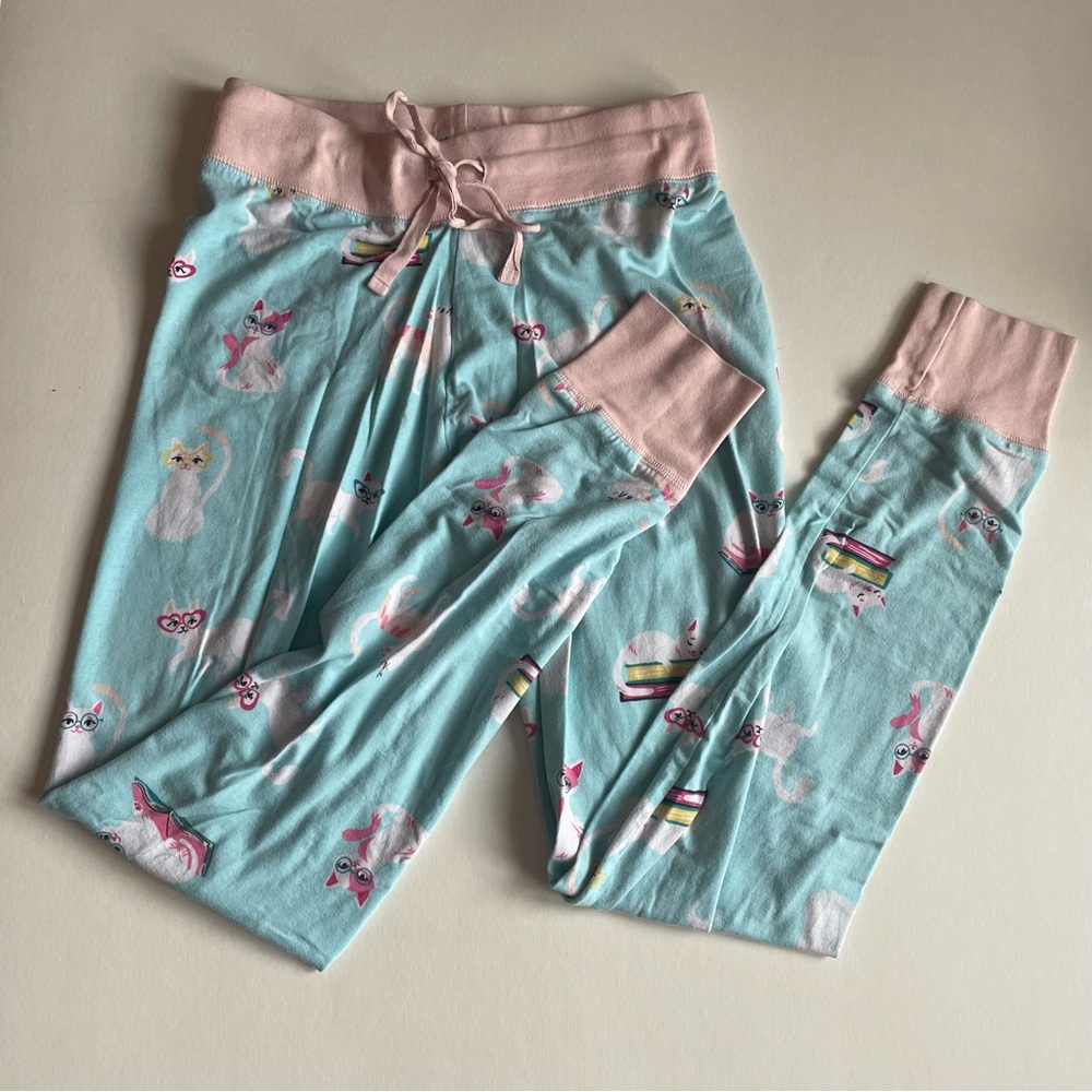 💚3/$15💚 LITTLE BLUE HOUSE | Small | pyjamas pants, lounge joggers | cats books